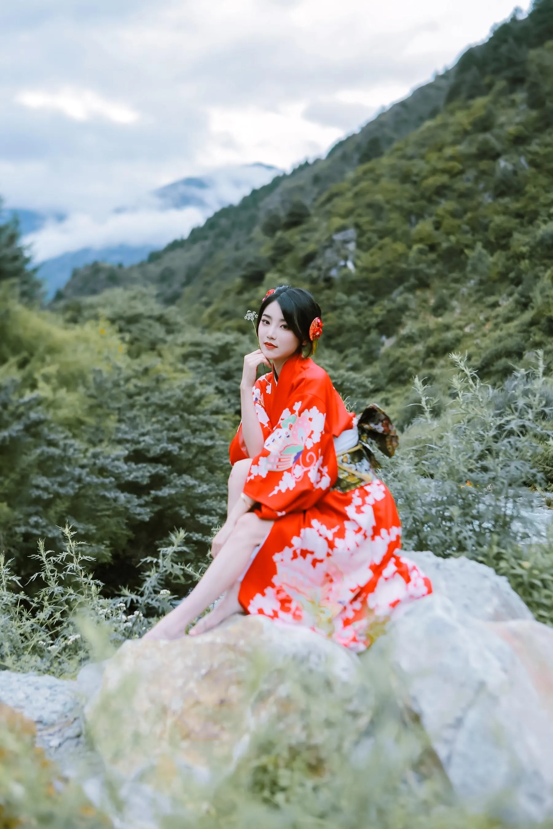 [YITUYU艺图语]2022.02.01 青山绿水间 婷婷 [23P]插图2
